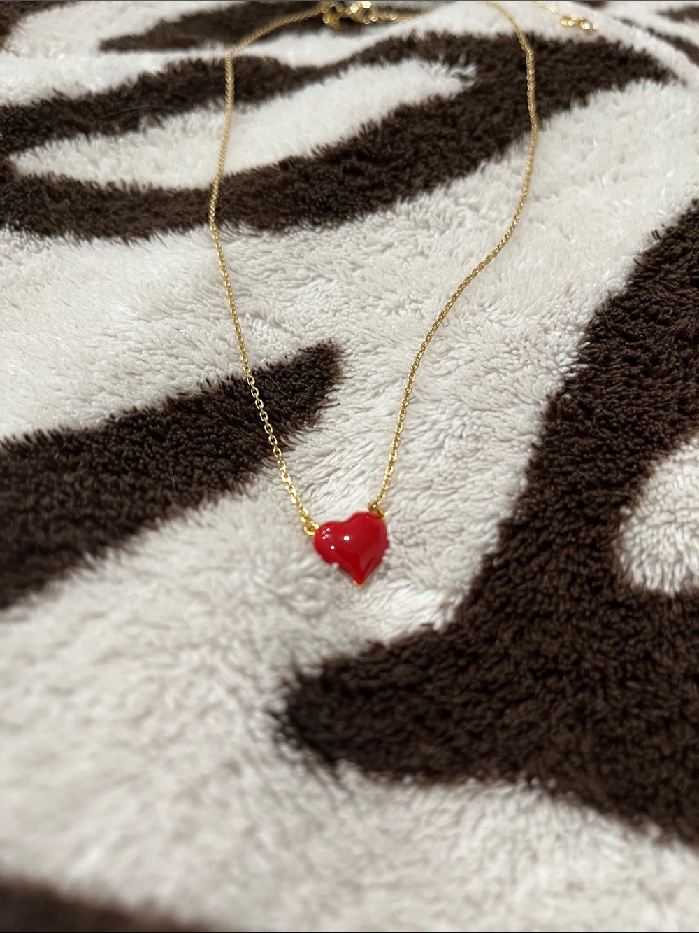 NEW! Kate Spade New York Amour Heart Enamel Pendant Necklace - Picture 5 of 5